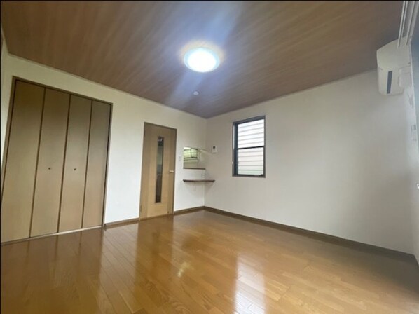 エスポアール長命の物件内観写真